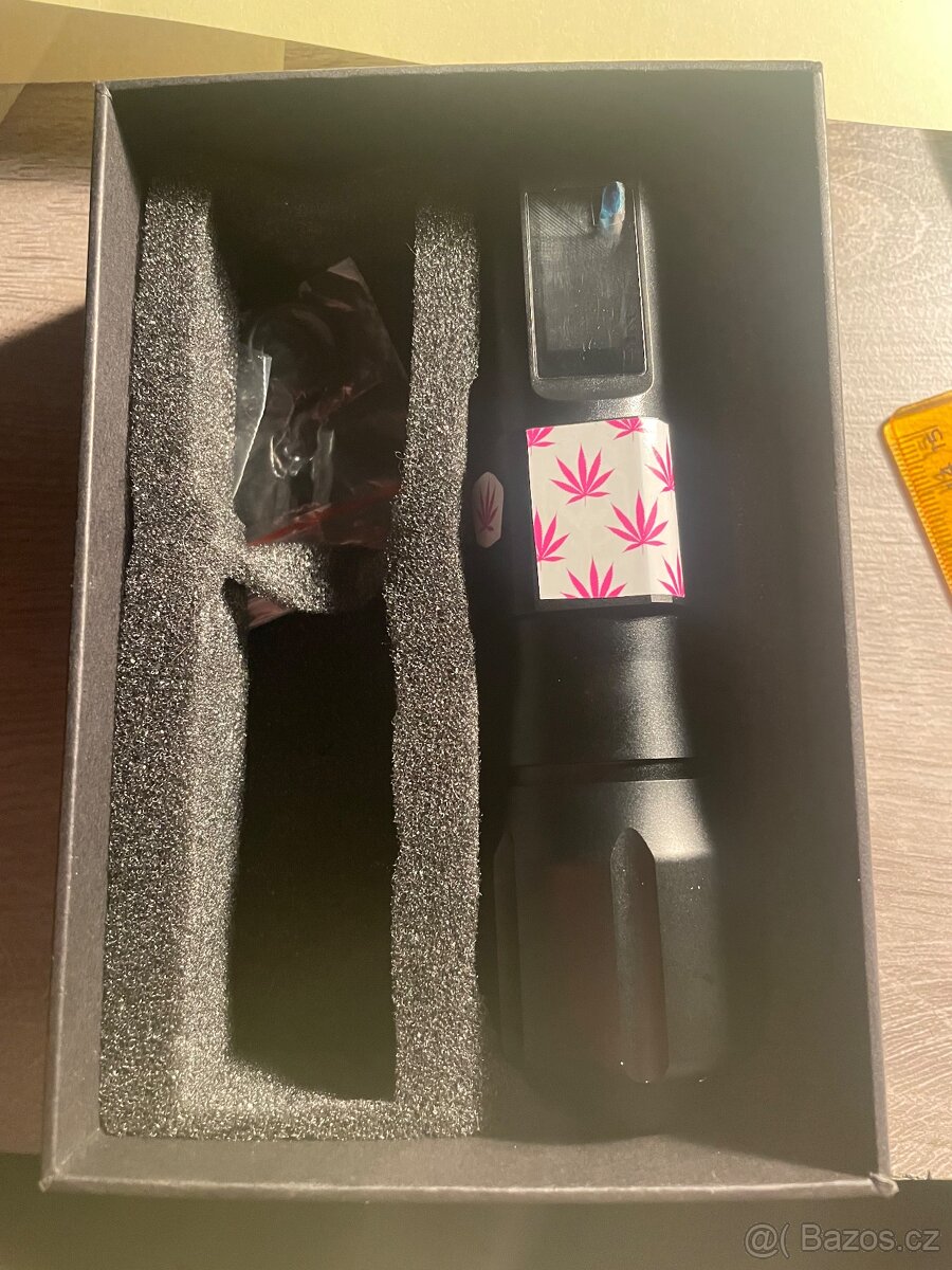 Tetovací strojek/Tattoo pen