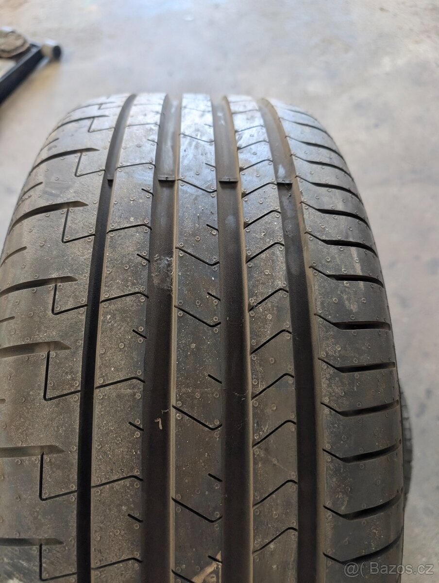 Pirelli 245/40r19 RunFlat