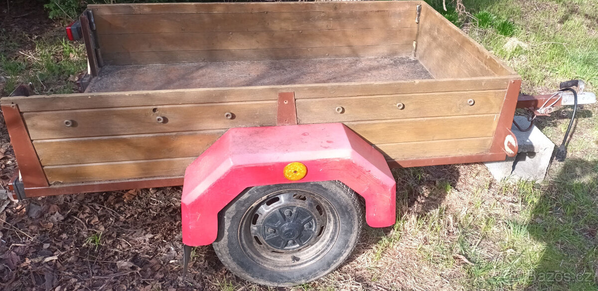 Přívěs za osobní auto zn. KEMPÍK