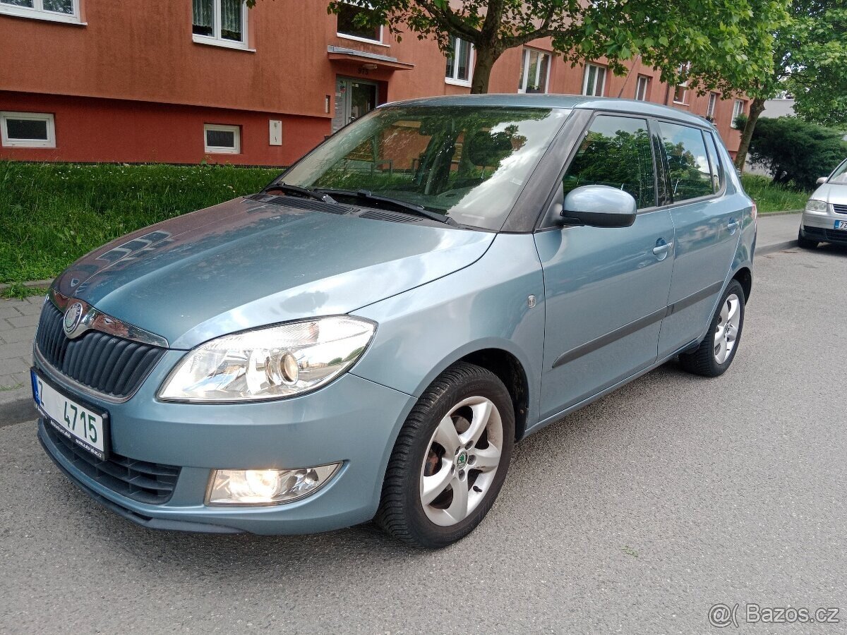 Škoda Fabia 1.2 TSi Elegance,serviska,116.000km