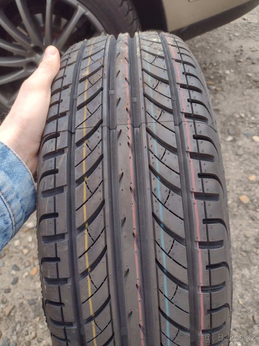 Pneumatiky 195/60 R15 letní