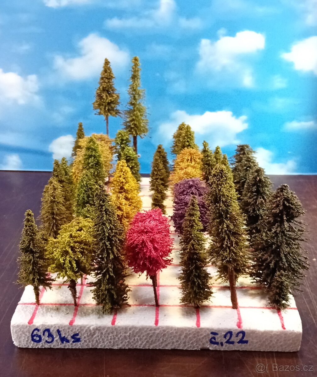 Sada stromků pro modelovou železnici,výška 3-18 cm,63ks.
