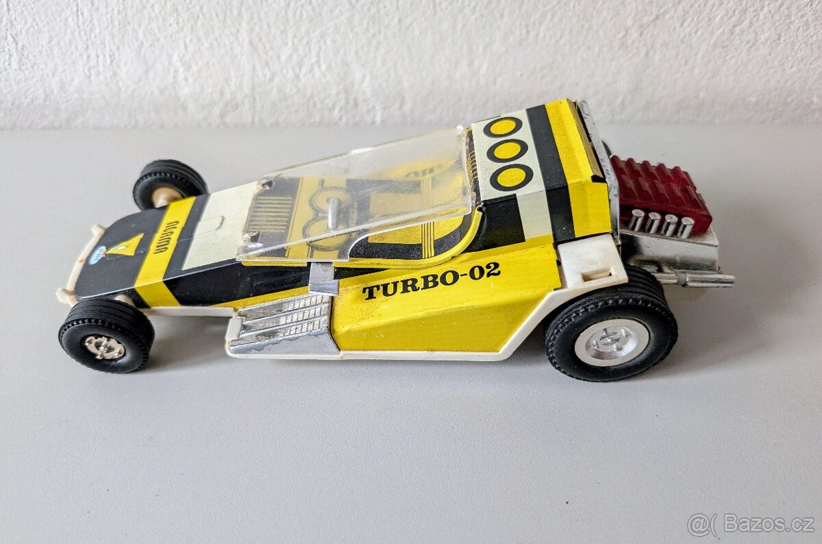 Závodní, plechové, autíčko Turbo - 02