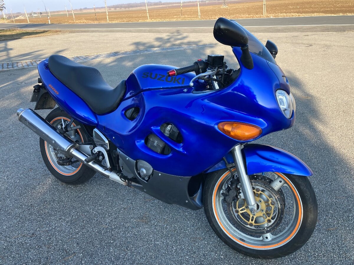 Suzuki GSX 600f
