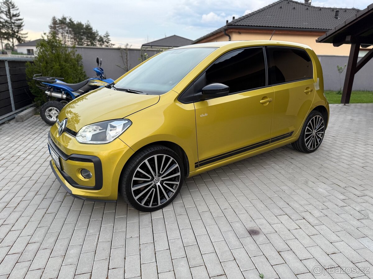 Volkswagen Club UP 1.0TSI