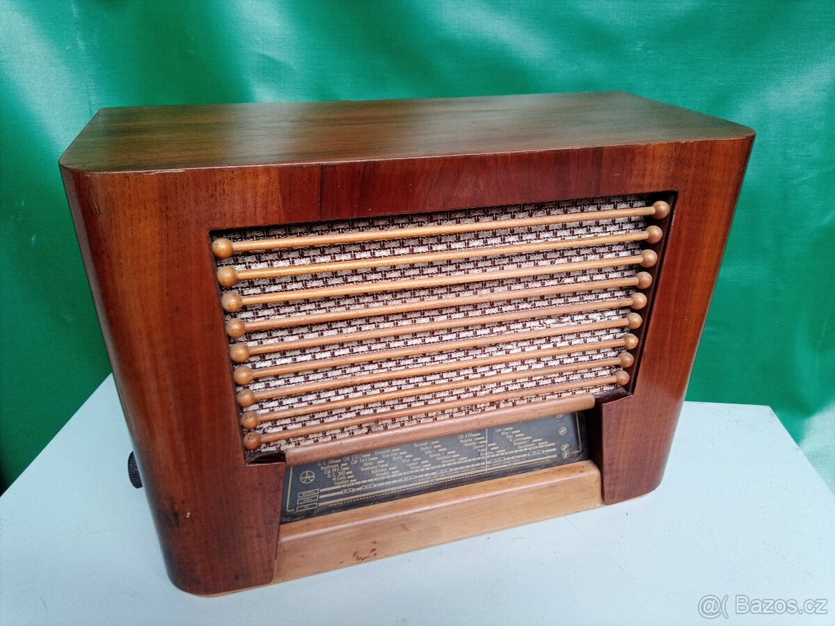 Tesla 406U