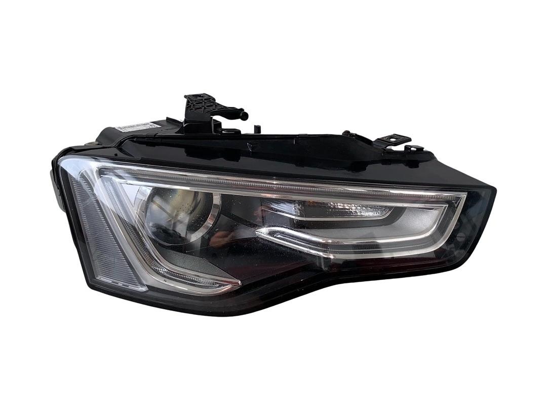 LED pravý bi-xenon xenon 8T0941006C Audi A5 8T facelift 2014