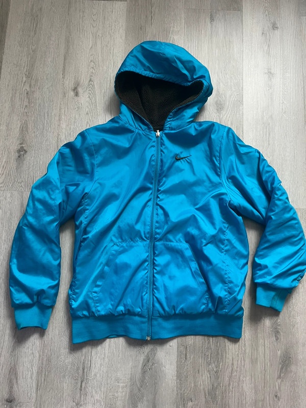 Oboustranná bunda Nike vel S-M