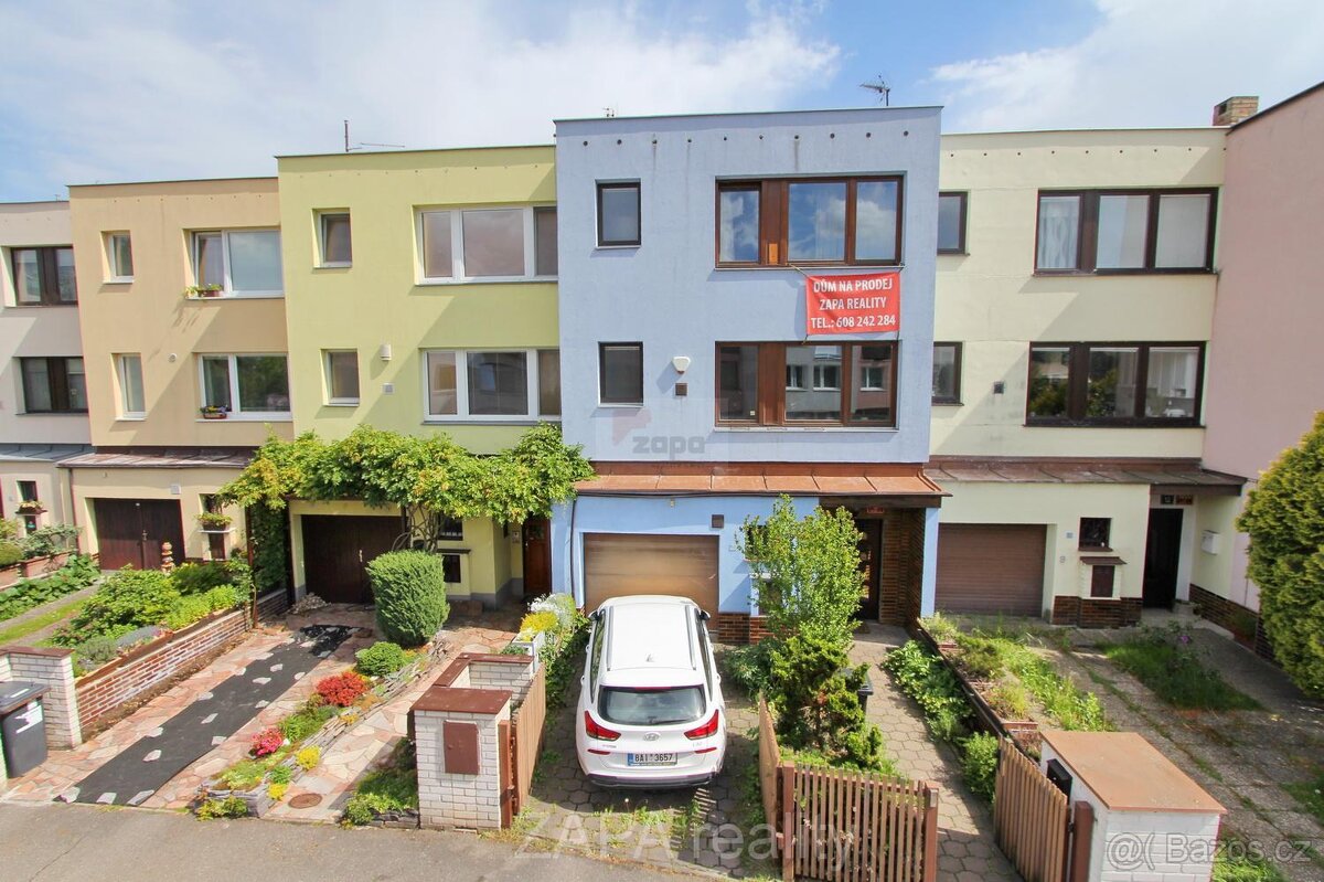 Prodej řadového rodinného domu 221 m2 + pozemek 229 m2, Prah