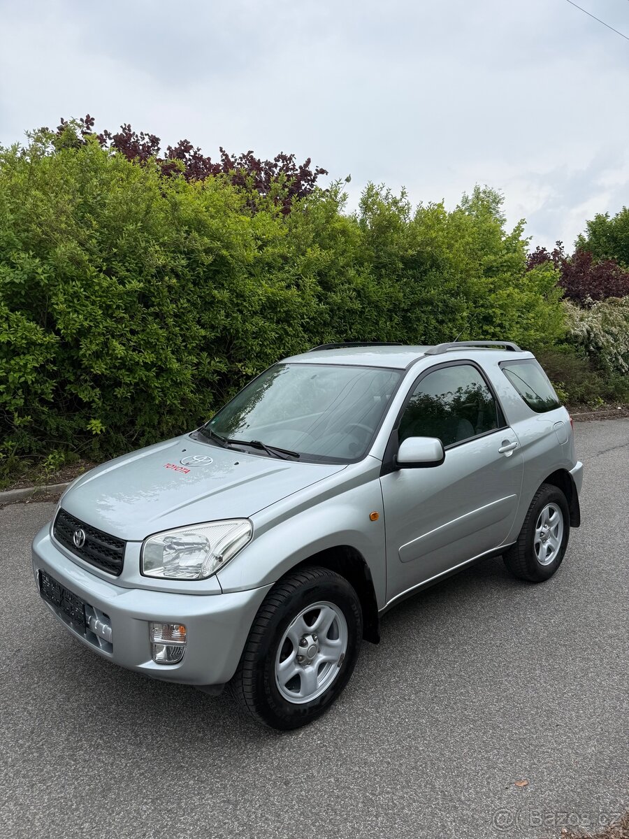 TOYOTA RAV4 2.0 110kW, AUTOMAT, 4x4, KLIMA, BEZ KOROZE