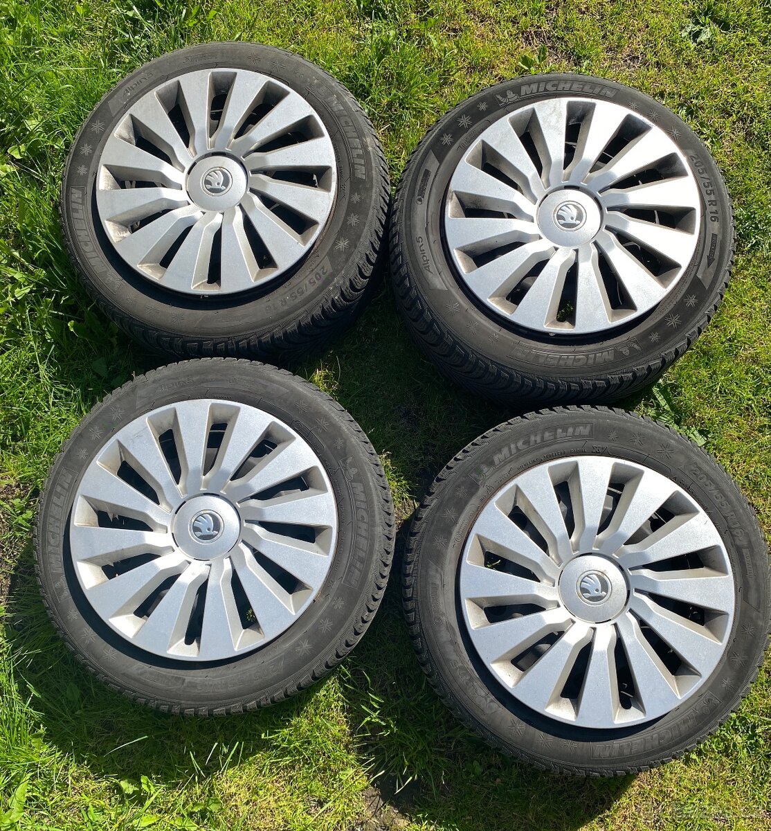 ZIMNÍ SADA ŠKODA OCTAVIA "16"