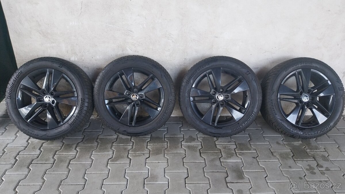 Prodám orig.alu Škoda pneu zimní 215/55/17