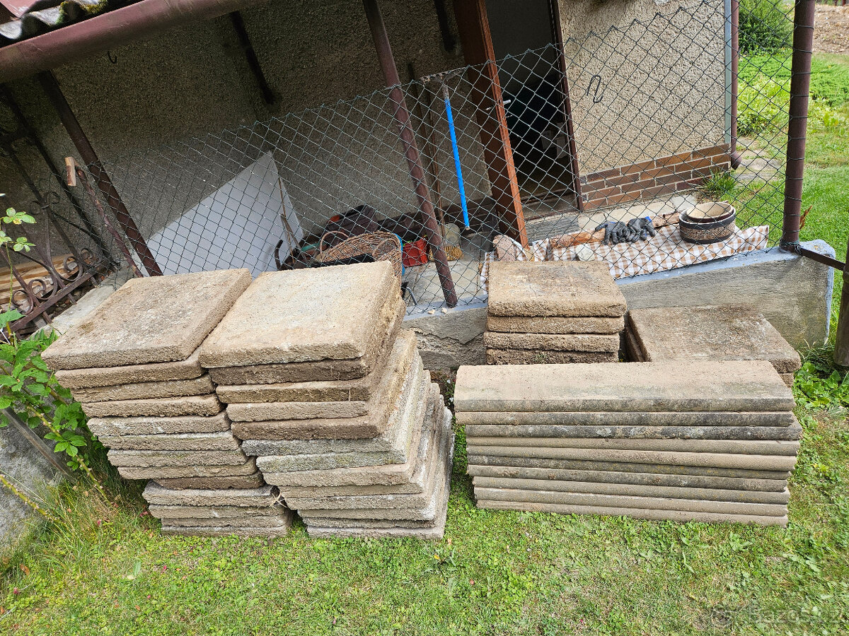 Betonové dlaždice a obrubníky