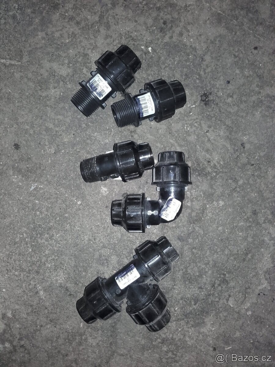 Kolena plus redukce na vodu 25mm