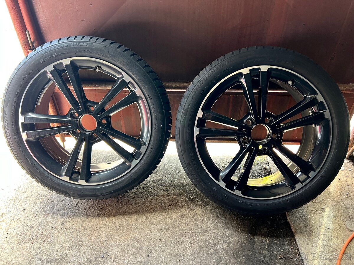 Prodám komplety Mercedes R18.