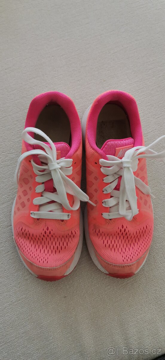 Tenisky nike 36