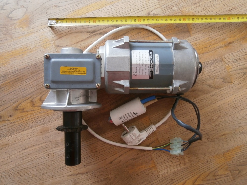Elektromotor s převodovkou, zapojení 230 V