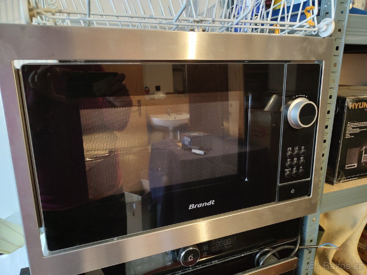 Brandt vestavná mikrovlnná trouba