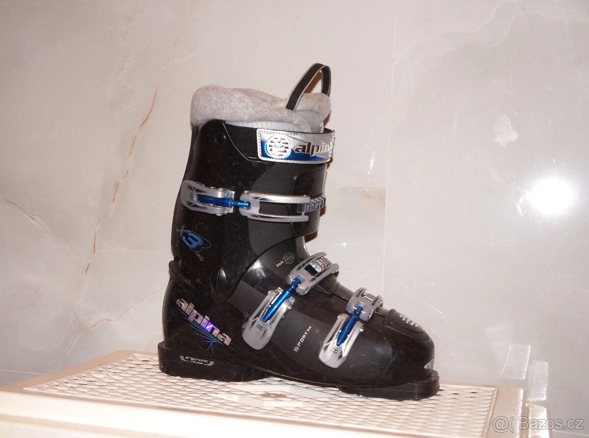 Lyžáky 41 Alpina vel. 26,5 (7,5UK ; 41EU), bezvadný stav.