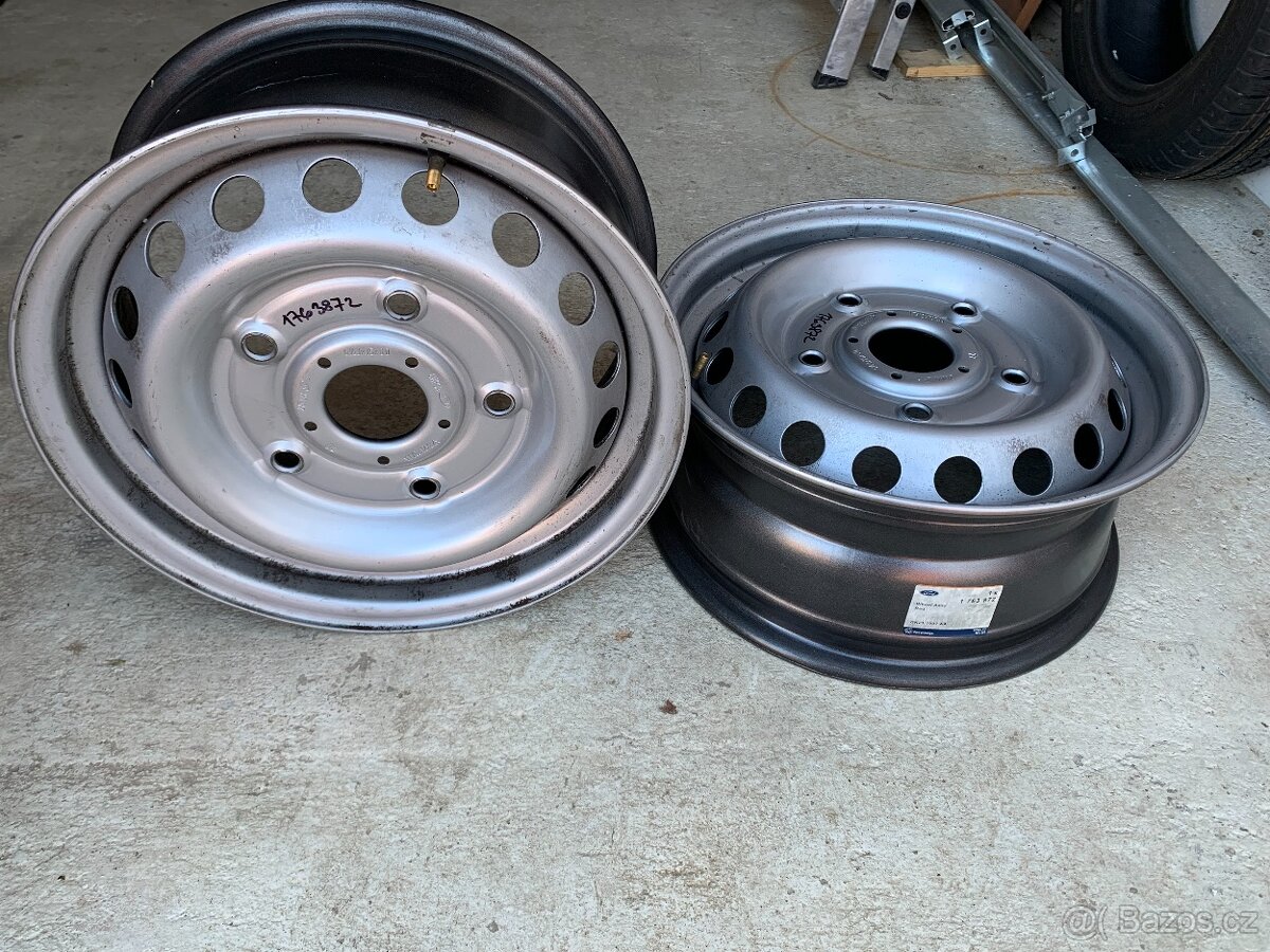 Prodám disky 6 1/2 Jx15x60, originál Ford - 2ks