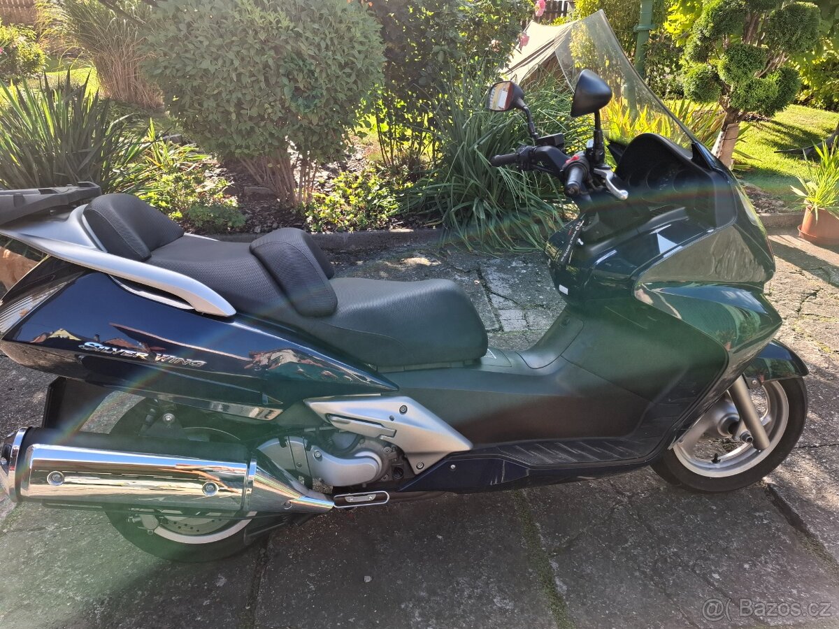 Honda silver wing 600