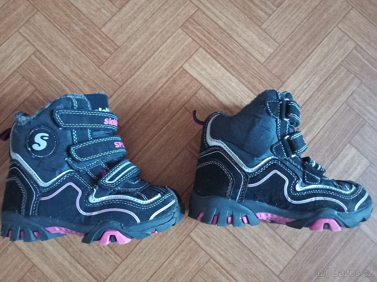 dívčí zimní boty SLOBBY vel. 26 top stav