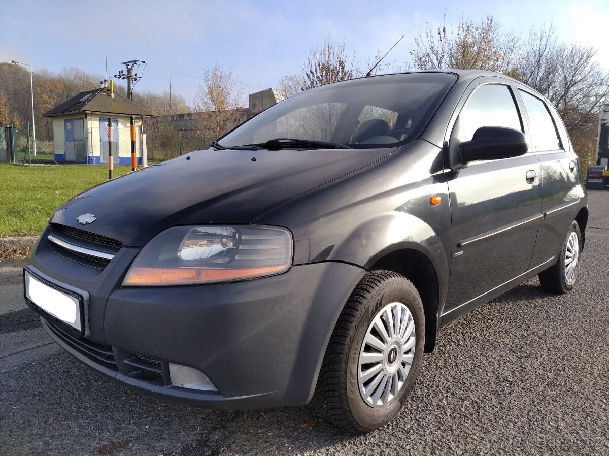 Chevrolet Kalos 1.2i pětidveřový.
