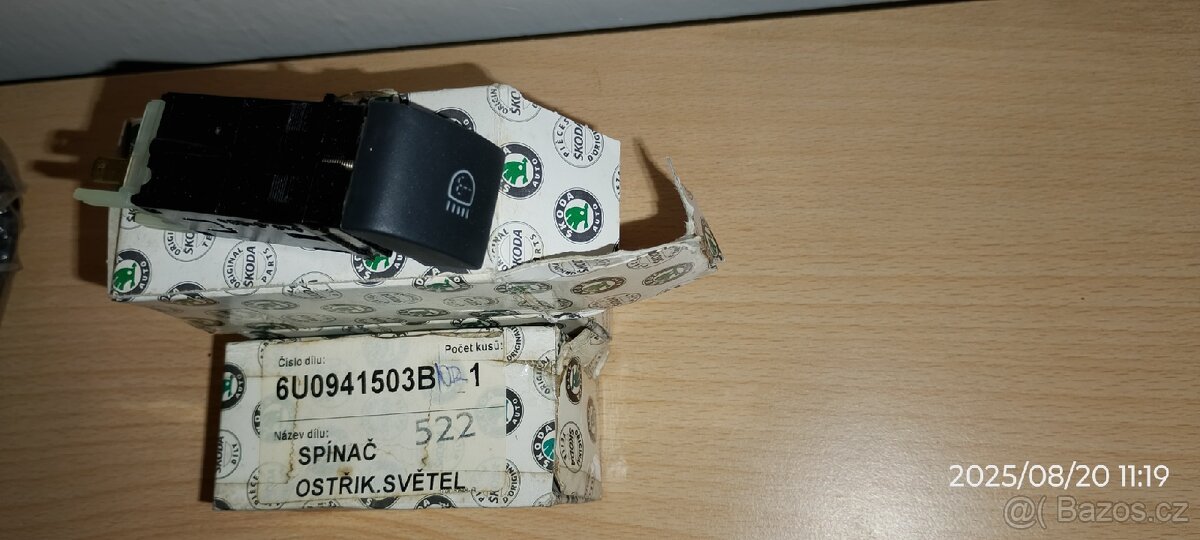 🟠Spínač ostřikovače světel Škoda Felicia🟠