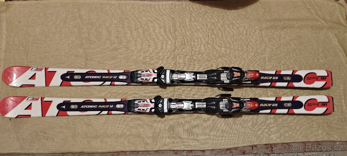 Lyže ATOMIC RACE GS 151