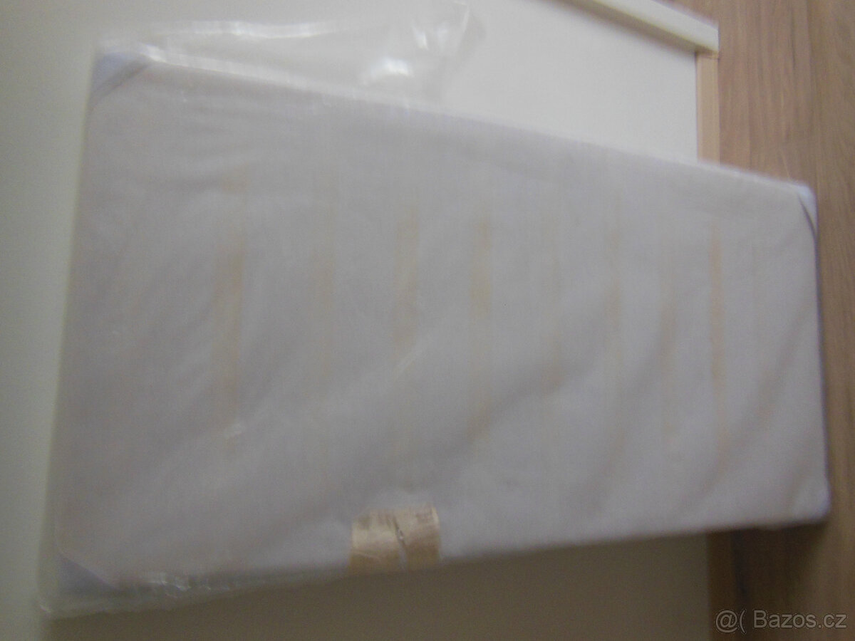 Matrace do dětské postýlky (120 x 60 x 8 cm)