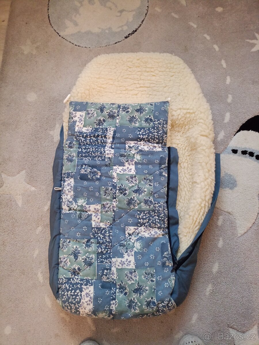 Spací pytel do kočárku