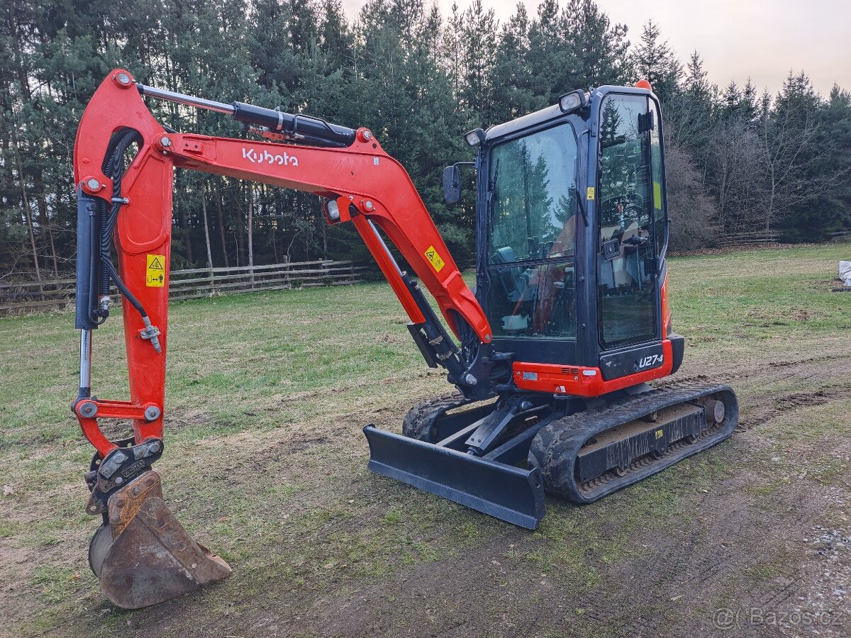 Kubota U27-4, rychloupínák