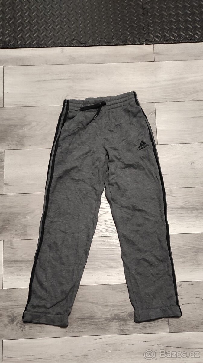 Adidas tepláky