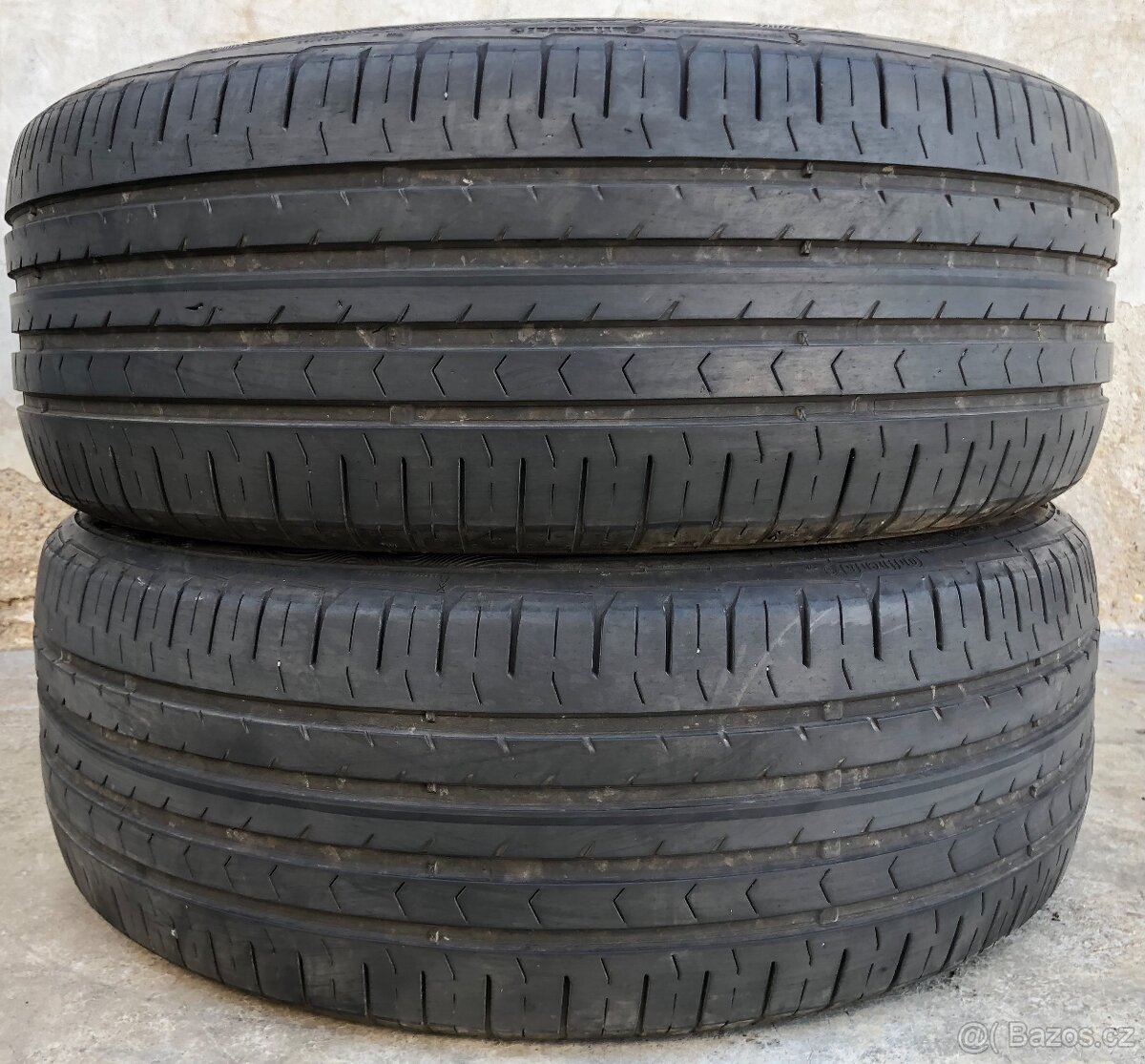 Letní pneu Continental 215/55 R17, 215/55/17