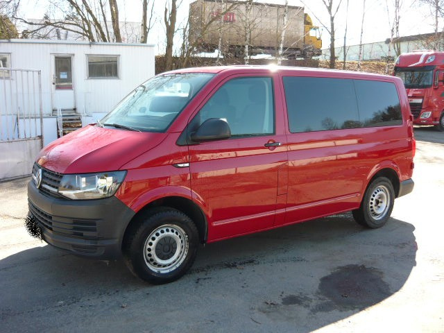 VOLKSWAGEN TRANSPORTER 2.0 TDI 8 MÍST