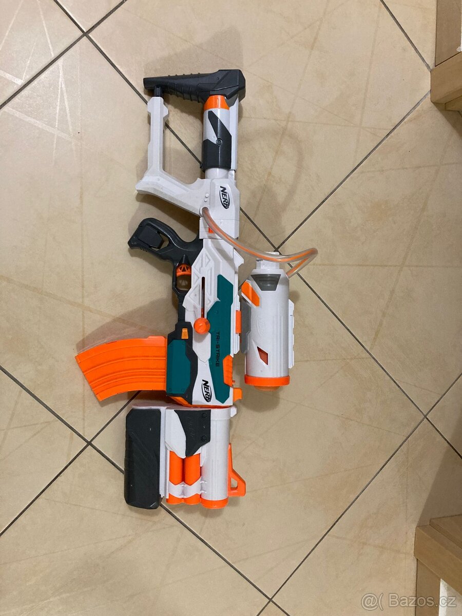 Nerf pistole + doplňky