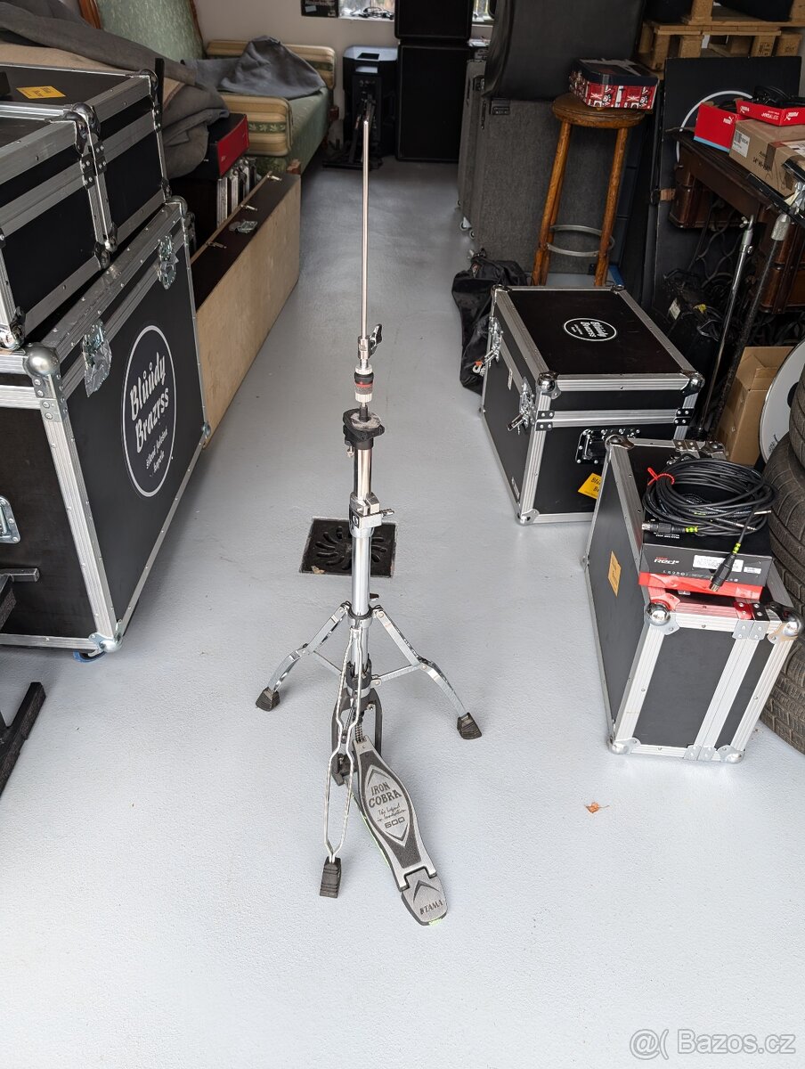 HI-HAT