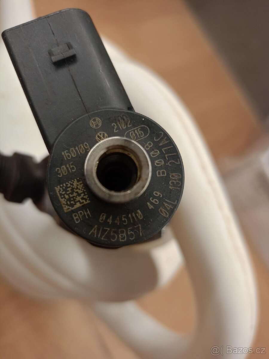 Vstřikovací tryska 04L 130 277 AC
