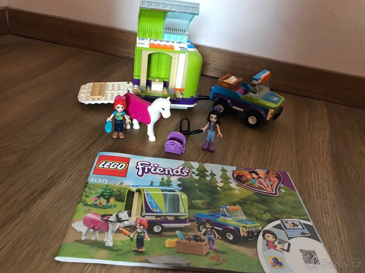 LEGO® Friends 41371 Mia a přívěs pro koně