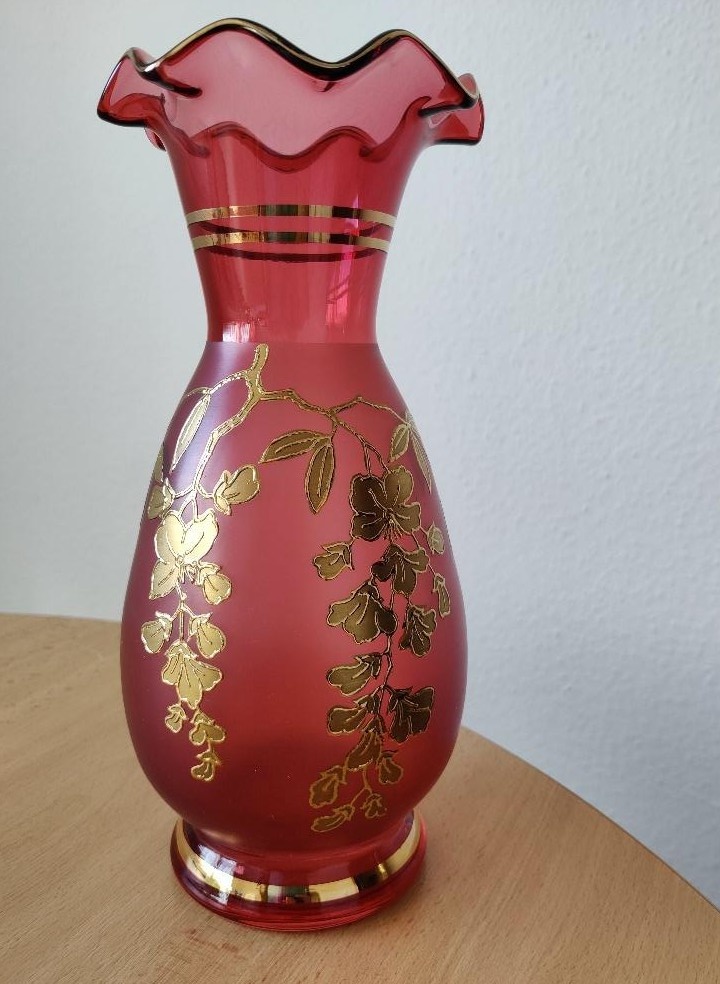 Retro váza BOHEMIA se zlac. oroplastikami
