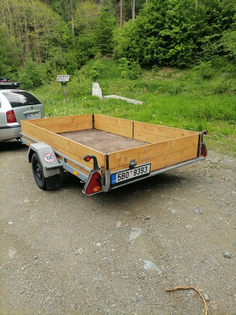 Prodám přívěsný vozík vario