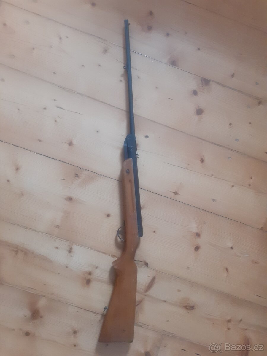 VZDUCHOVKA STELLA 523 - KOTEK KRNSKO
