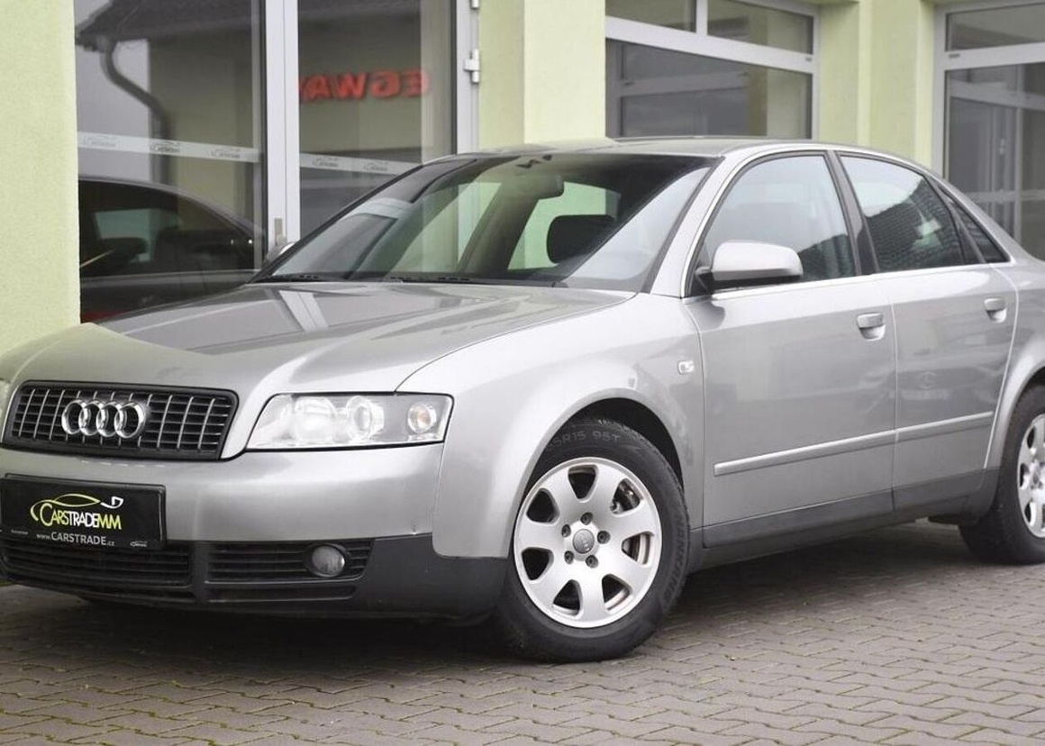 Audi A4 1.9TDi 74kW BOSE AUT. A/C