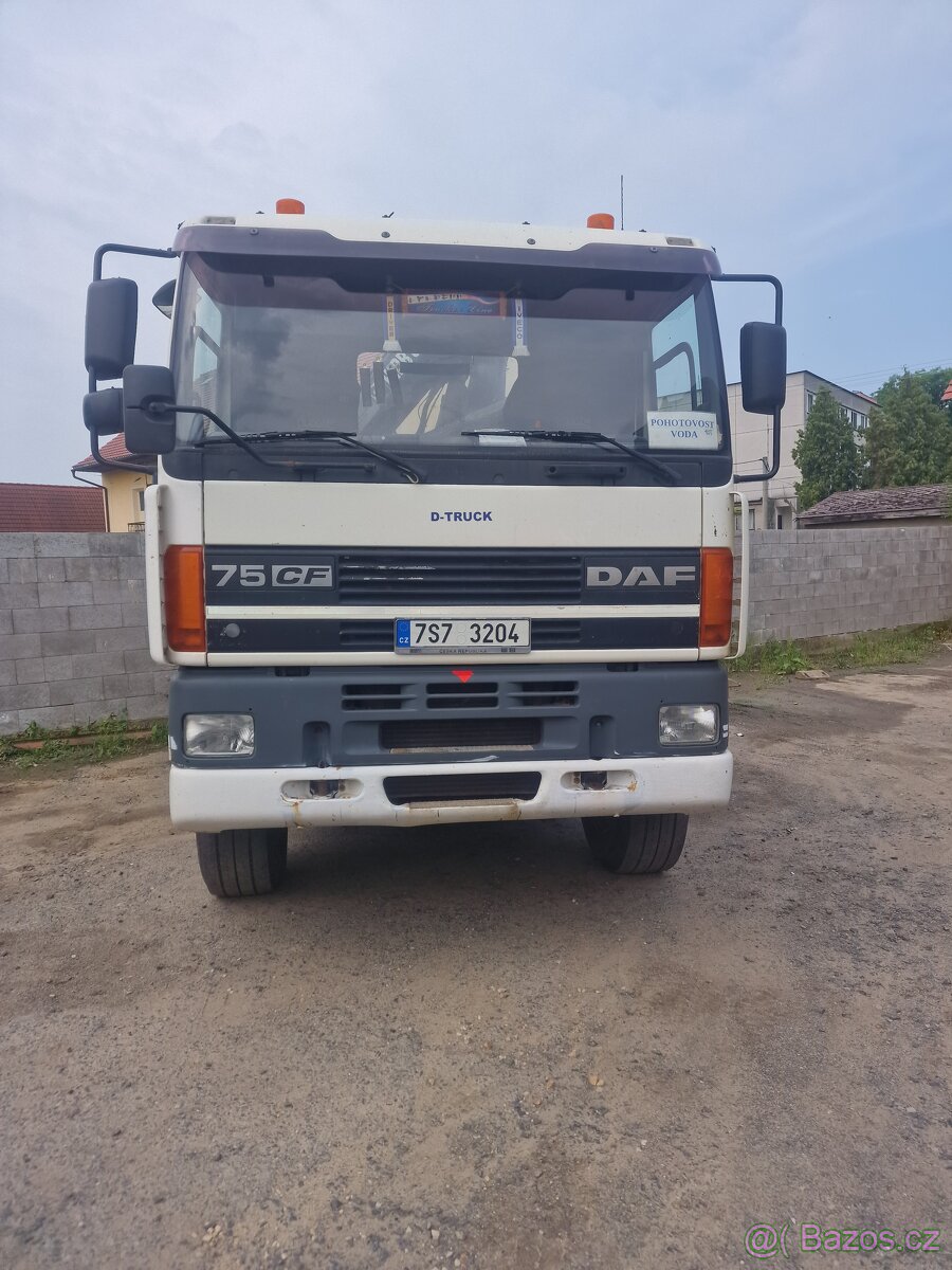 Daf sklápěč 4x4 hydraulickou rukou