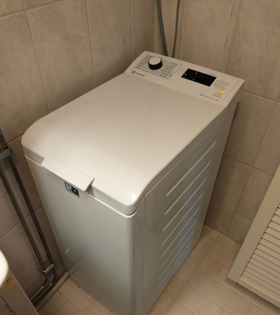 Electrolux moderní dotyková pračka na 6kg