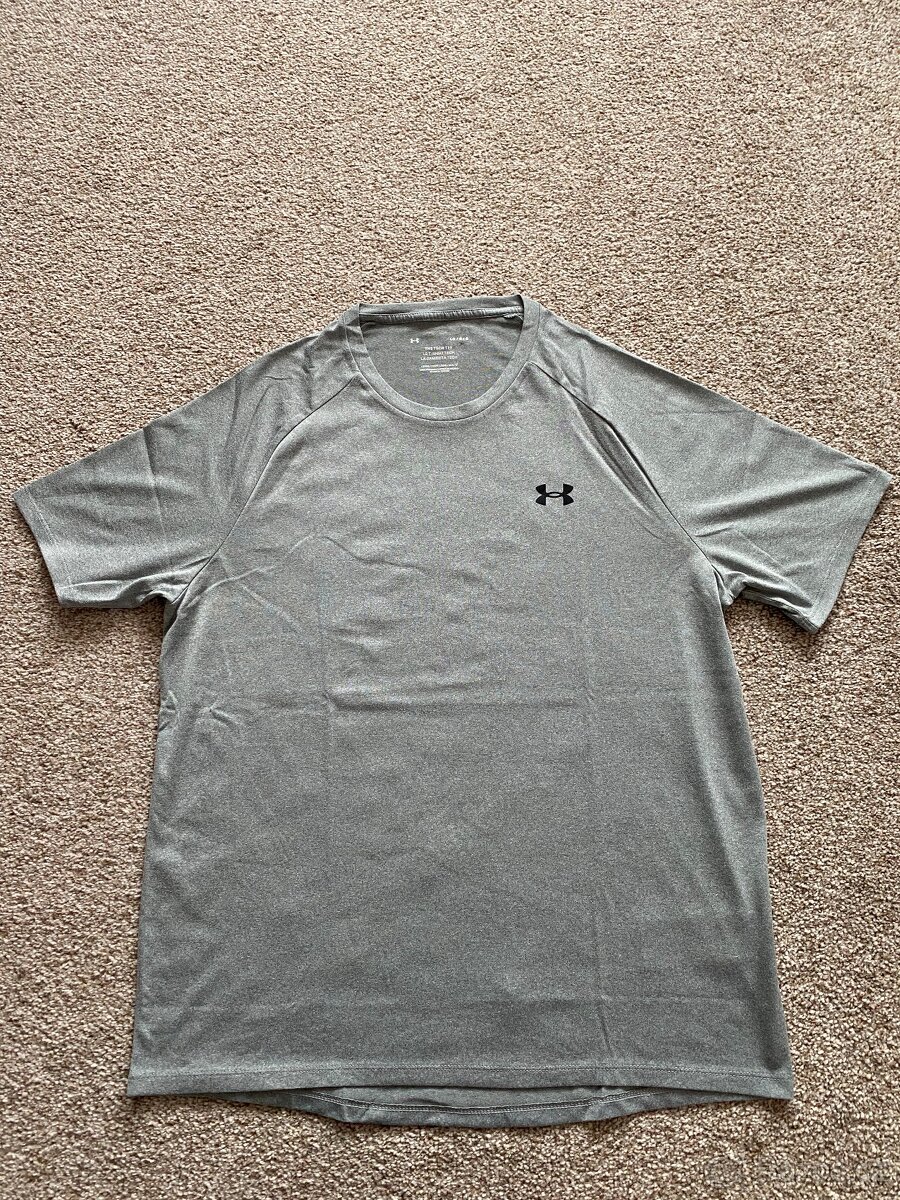 Nové pánské funkční triko UNDER ARMOUR - L