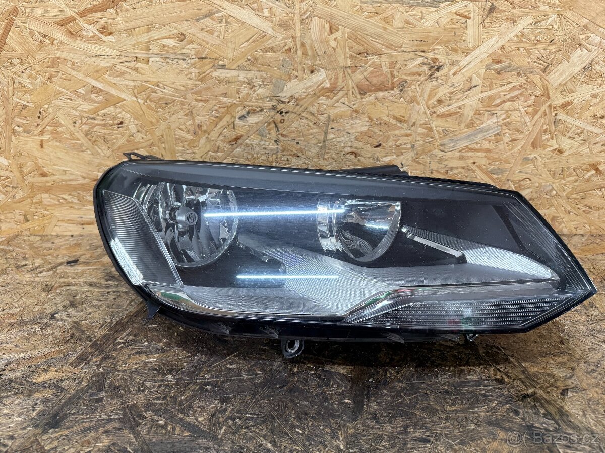 PRAVÉ PŘEDNÍ HALOGENOVÉ SVĚTLO VW TOUAREG 7P