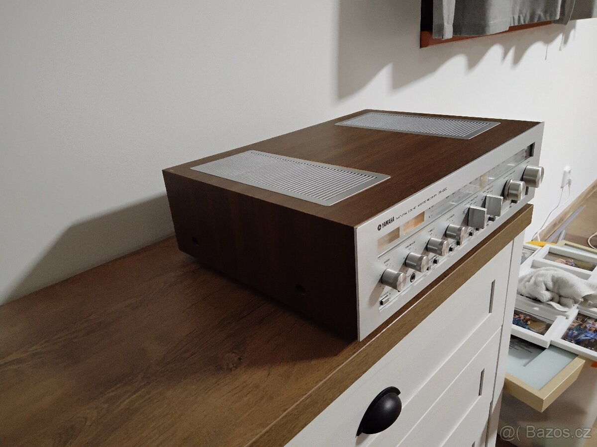 Receiver Yamaha CR 820