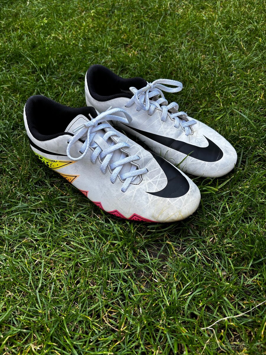Kopačky Nike Hypervenom vel. 38,5