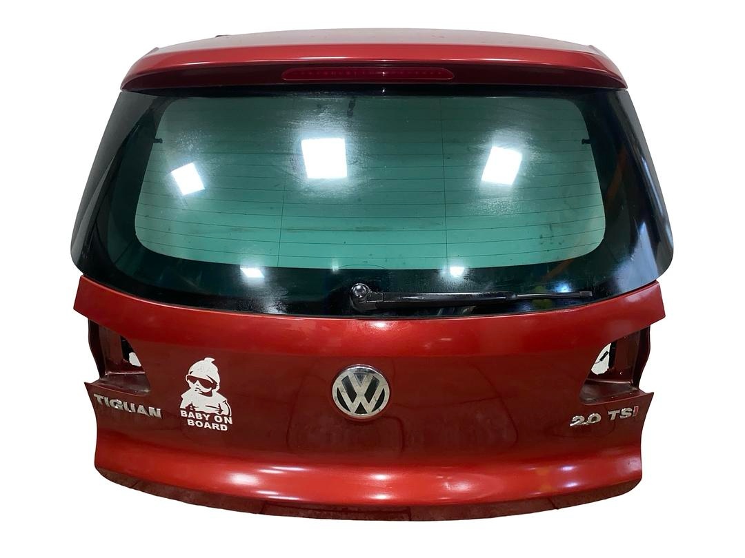Páté dveře vínová barva LA3T VW Tiguan 5N r.v. 2010